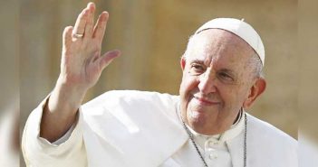 Pope Francis' condition is critical, infection in both lungs